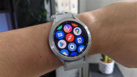 Samsung Galaxy Watch 4 & älter: Ziffernblatt ändern  .